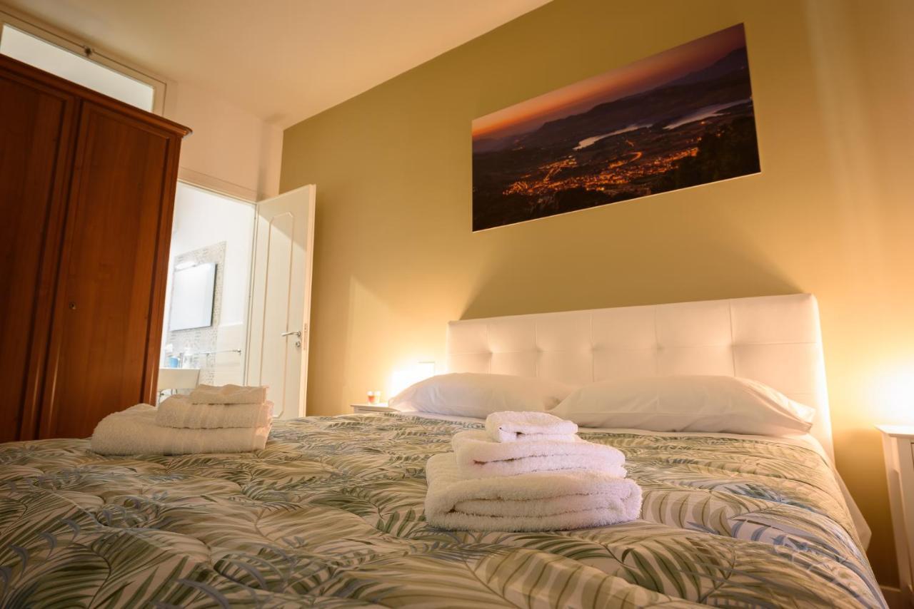 Guest House Пьяна-дельи-Альбанези Экстерьер фото